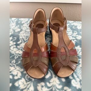 Brown and Red T-Strap Leather Sandals